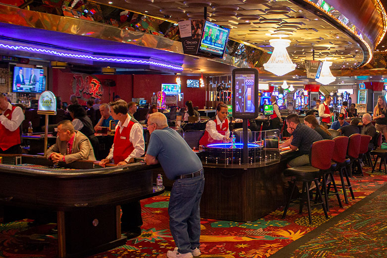 jogo de cassino tambem conhecido como 21